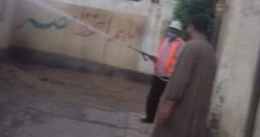 رش وتطهير لجان امتحانات الثانوية العامة بالحسينية.. صور