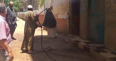 رئيس مدينة منوف: تطهير قرية العامرة يوميا للوقاية من خطر وباء كورونا 