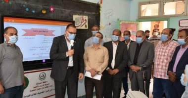 صور.. محافظ الشرقية يتفقد لجان الثانوية العامة بالعاشر من رمضان