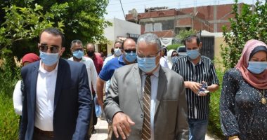 نائب محافظ الإسماعيلية يواصل تفقد لجان امتحانات الثانوية العامة.. صور