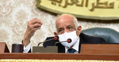 رئيس النواب ممازحا "معيط": "المجلس بقاله كام شهر بيشتغل لحساب وزارة المالية"