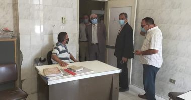 إحالة أطباء وإداريين وحدة صحية ببنى سويف للتحقيق لتقصيرهم فى العمل