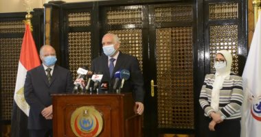 محافظ الجيزة: فتح مراكز صحية وعيادات متنقلة لعلاج أصحاب الأمراض المزمنة.. صور