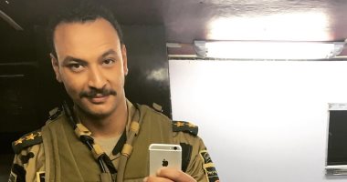 أحمد خالد صالح فى كواليس الاختيار وهنادى مهني: مساء العسل يا قائد
