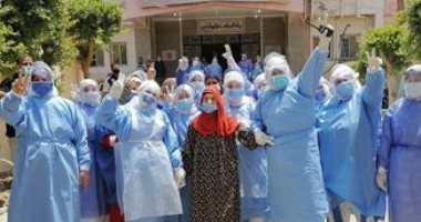 أكبر متعافية فى مصر.. الحاجة فتحية 96 عاما تقهر كورونا بعد علاج 10 أيام.. صور