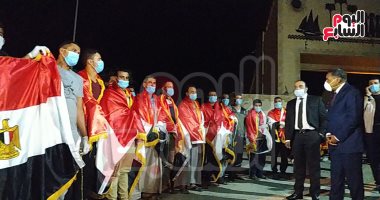 عودة 23 مصريا من ليبيا بعد نجاح أجهزة الدولة فى إنهاء أزمة احتجازهم