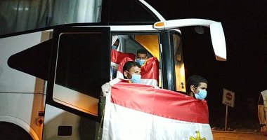 المصريون المحررون من أيادى الجماعات المسلحة بليبيا يوجهون الشكر للرئيس السيسى