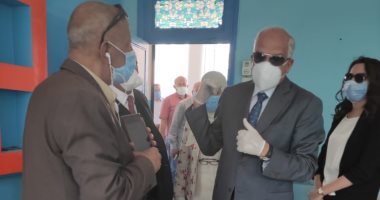 محافظ الجيزة يتفقد مدارس لجان الثانوية بالعجوزة لمتابعة استعدادات استقبال الطلاب