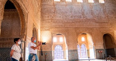  فتح قصر الحمراء بغرناطة أبوابه أمام الزائرين لأول مرة منذ 3 أشهر