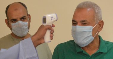 رئيس مدينة إسنا: تخصيص مقر لجنة الشباب لمكافحة كورونا بطفنيس المطاعنة (صور)