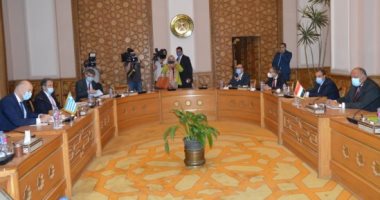 شكرى يبحث مع نظيره اليونانى التطورات بمنطقة شرق المتوسط