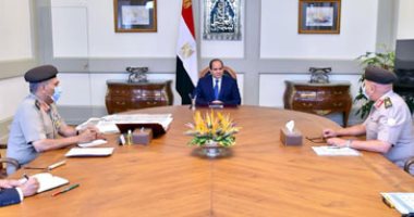 السيسى يجتمع برئيس الهيئة الهندسية لاستعراض عدد من منشآت ومرافق العاصمة الإدارية الجديدة