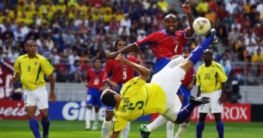 جول مورنينج.. إدميلسون يسجل أفضل أهداف مونديال 2002 ضد كوستاريكا
