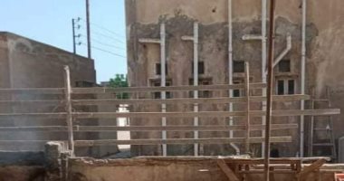 اضبط مخالفة.. إلقاء المخلفات الطبية بطرقات مستشفى السنطة المركزى ينذر بكارثة