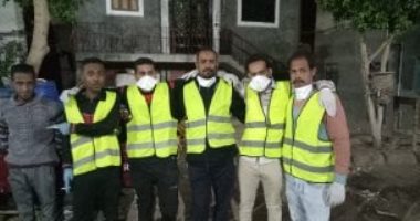 شباب قرية نجع إبراهيم بقنا ينظمون حملة تطهير بالجهود الذاتية
