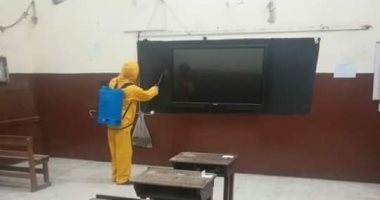 تطهير مقار لجان الثانوية العامة بالدقهلية استعدادا للامتحانات.. صور 