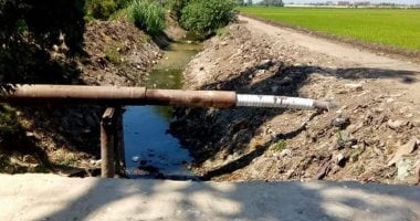 رئيس مدينة طنطا: إصلاح ماسورة أحد خطوط البترول بعد حدوث تسريب بها.. صور 