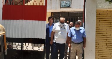  بالصور رئيس مدينة فاقوس يتفقد لجان الثانوية العامة  لمتابعة الإجراءت الإحترازية