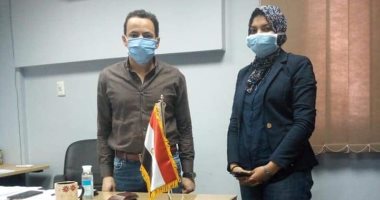صور.. شفاء رئيسة التمريض بمستشفى حميات الأقصر من كورونا وعودتها للعمل