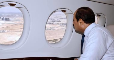 جواً.. السيسى يتفقد الموقف التنفيذي والانشائي لمدينة العلمين الجديدة