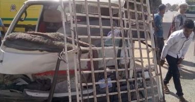 إحالة 10 مراقبين مصابين لمستشفيات سوهاج وأسيوط للعلاج بعد حادث تصادم الطريق الزراعى