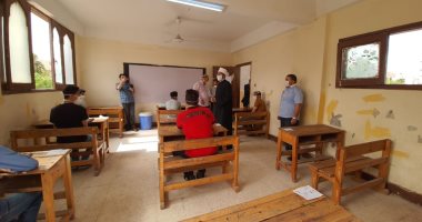 انتهاء امتحان مادة الفقه لطلاب القسم العلمى فى أول أيام الثانوية الأزهرية