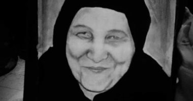 أبيض وأسود.. "ندى" تشارك بلوحات تبرز موهبتها فى الرسم