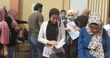 نقل طالبة لارتفاع درجة حراراتها من لجنة "أنشاص الرمل" إلى مستشفى "بلبيس" 