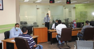 رئيس شركة مياه الشرقية يتفقد مراكز خدمة العملاء 