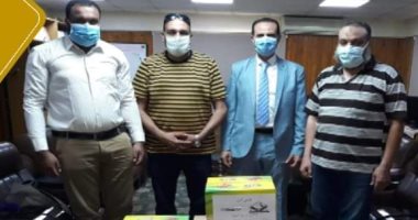 تنسيقية شباب الأحزاب تسلم مستلزمات طبية لمديرية الصحة فى سوهاج