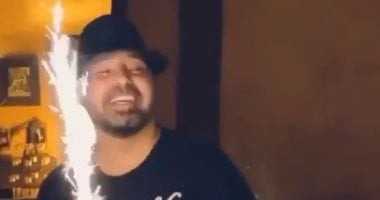 مع حبايب قلبي.. احتفال خاص من عائلة عاصى الحلاني له في عيد الأب.. فيديو