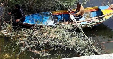صور.. تطهير مأخذ محطات مياه الشرب السطحية بسوهاج