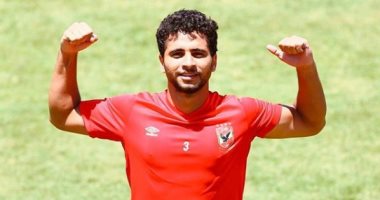 محمد محمود موهبة الأهلى المحبوسة فى زنزانة الإصابات يحتفل بعيد ميلاده الـ23