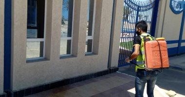 إدارة رفح الرياضية بشمال سيناء تعقم المنشآت الحكومية والأهلية.. صور  