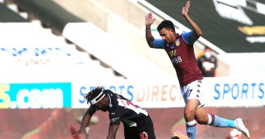 وكيل تريزيجيه يلمح لعودته إلى الدوري التركي حال هبوط أستون فيلا