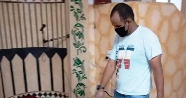 الأوقاف تواصل حملة نظافة وتعقيم المساجد.. وتؤكد: من أهم مظاهر الوعي الإنسانى