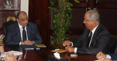 بروتوكول تعاون بين التنمية المحلية واتحاد الصناعات لتنفيذ مبادرة شغلك فى قريتك