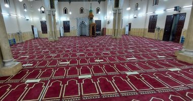 تحديد أماكن المصلين بمسجد "السيد يوسف بالكرنك" أكبر مساجد الأقصر.. صور