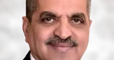 الفريق أسامة ربيع يبحث إجراءات تأمين المجرى الملاحى خلال إجازة عيد الأضحى 