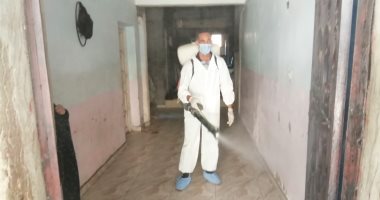 صور.. إستمرار أعمال رش وتطهير الشوارع والمنشآت بالبحيرة لمواجهة كورونا