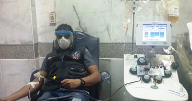 مدير الطب الوقائى بأسوان يتبرع ببلازما الدم عقب تعافيه من "كورونا"
