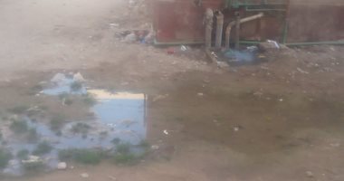 قارئ يشكو انتشار مياه الصرف وانقطاع مياه الشرب عن مساكن الطيران ببنى سويف