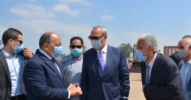 وزير التنمية المحلية يوجه بطلاء المبانى المطلة على مجمع المازوت بمسطرد