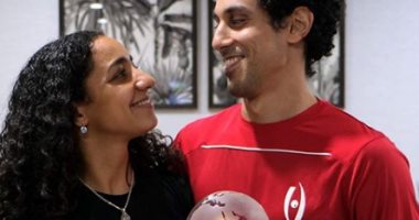 كواليس غرفة الملابس.. طارق مؤمن يكشف سر اعتزال رنيم الوليلى لعبة الإسكواش