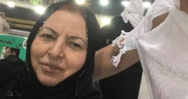 حمادة هلال يطلب من جمهوره بالدعاء لوالدته بالشفاء