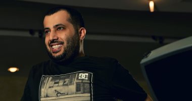 صباح اللياقة البدنية.. تركى آل الشيخ على جهاز السير: تمرين ممتع فى الجيم