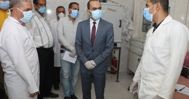 نائب محافظ سوهاج يتفقد مستشفى طما المركزى ويطمئن على سير العمل