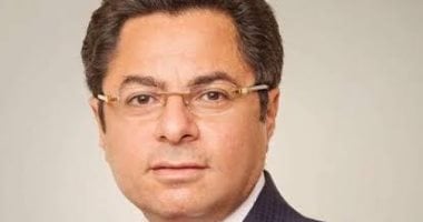 خالد أبوبكر يكتب: الرئيس السيسي في باريس.. زيارة تاريخية شكلا ومضمونا.. أبعاد الزيارة ودور فرنسا في المتوسط والحرب علي الإرهاب.. وحديث لا ينتهي بين الحرية واحترام الآخر