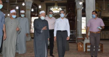 محافظ الغربية: 3225 مسجدا استقبلت المصلين وسط إجراءات وقائية لمواجهة كورونا