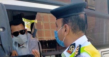 مرور المنوفية : سحب 1214 رخصة قيادة بنطاق المحافظة لعدم إرتداء الكمامات 